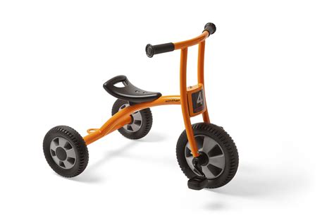 Lär ditt barn att använda en trehjuling: by - Medium